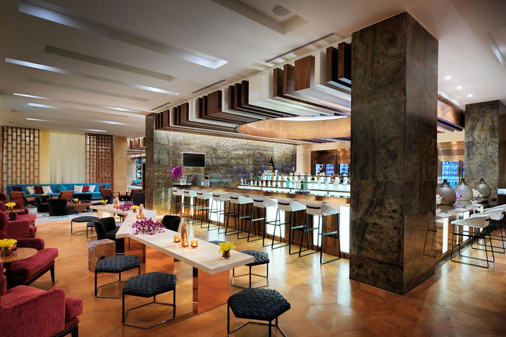 Sheraton Baku Intourist Extérieur photo The Bar