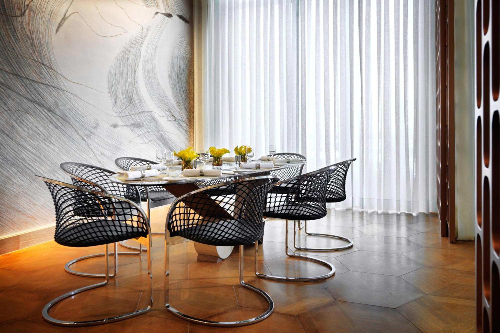 Sheraton Baku Intourist Extérieur photo S 64 chairs